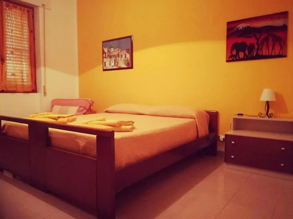 B&B Fralucia Alghero Bed & Breakfast